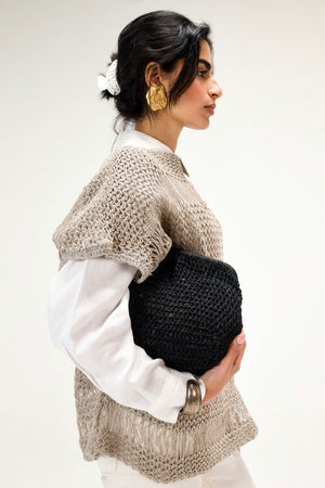 Raffia Clutch in Black