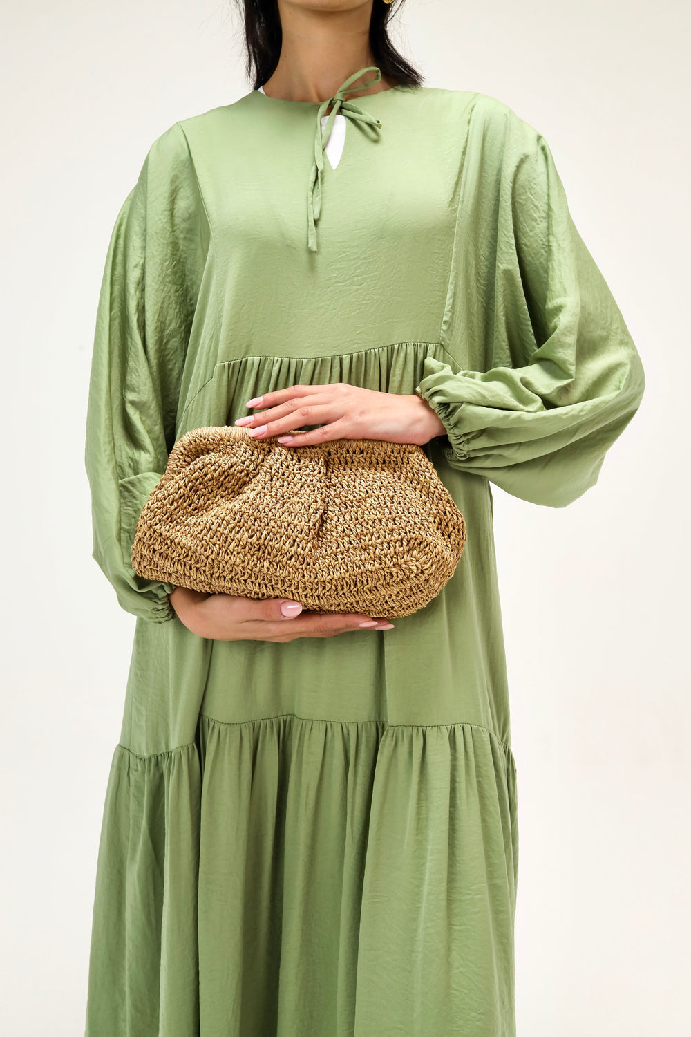 Raffia Clutch in Camel