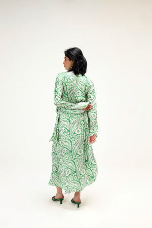 Easy To Love Dress in Printed Emerald