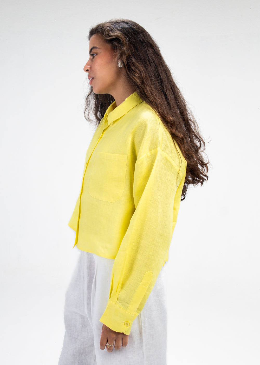 Cropped Linen Shirt in Yellow