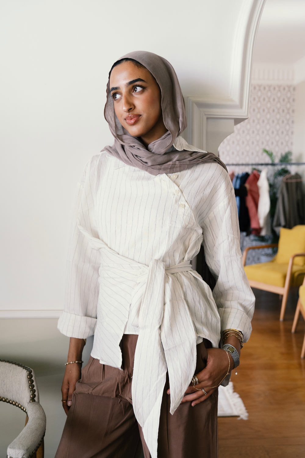Shifted Top in White