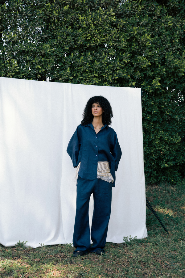 Oversized Linen Shirt in Navy