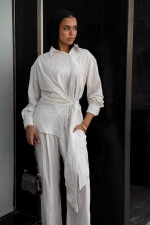 Shifted Set in White