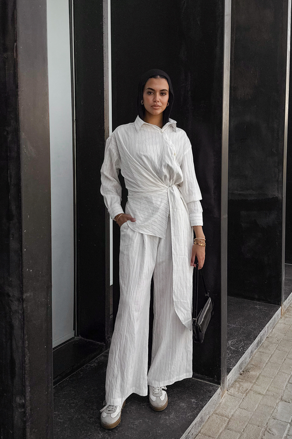 Shifted Set in White