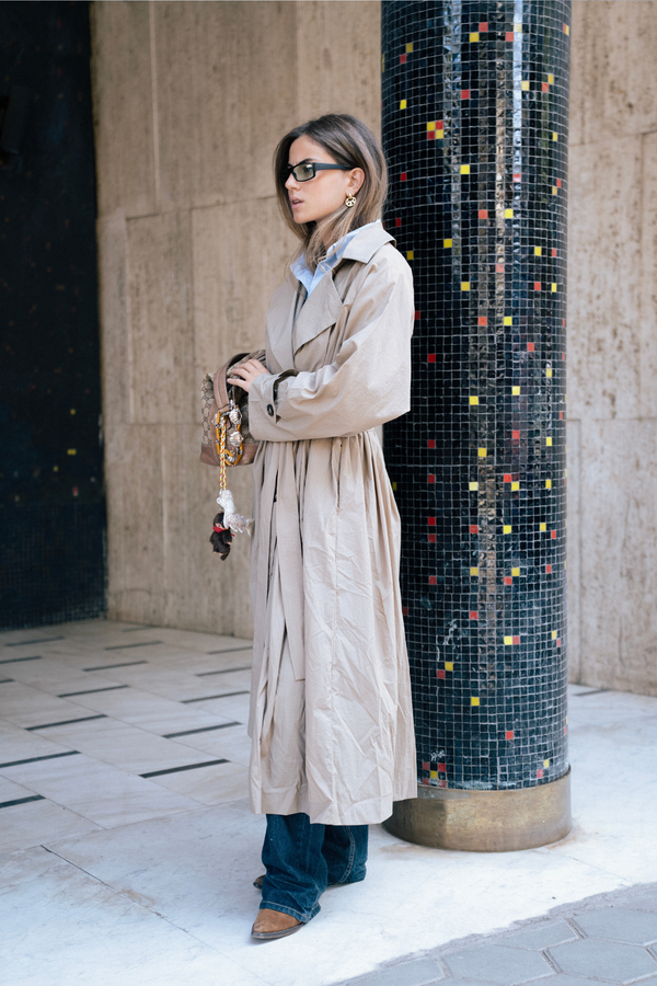 Oversized Light Trench in Beige