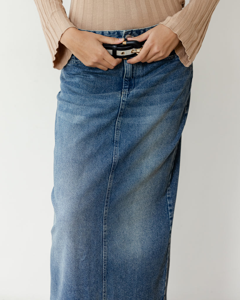 Straight Denim Skirt in Dark Blue