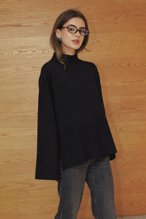 Oversized Sweater in Black