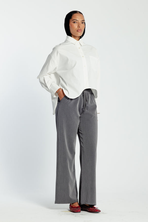 Curved Hem Cropped Poplin Shirt in White