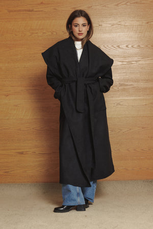 Oversized Lapel Coat in Dark Grey