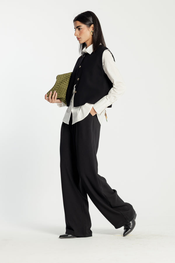 Cropped Vest in Black