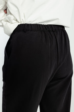 Gutsy Trousers in Black