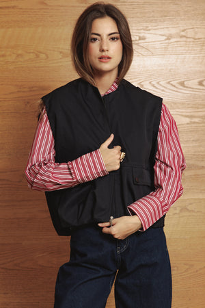 Balloon Vest in Black