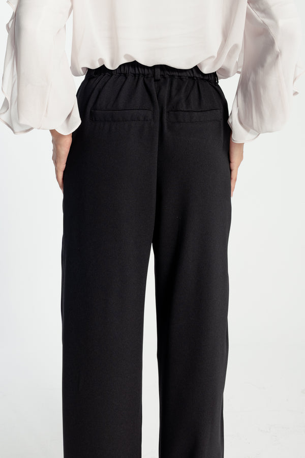 Your Go To Pants in Black