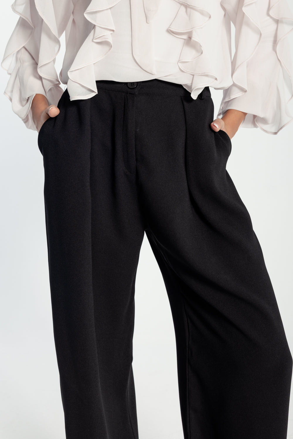 Your Go To Pants in Black
