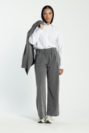 Gutsy Trousers in Grey