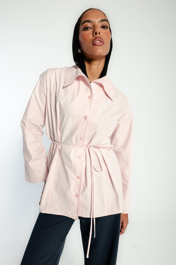 Belted Poplin Shirt in Pink