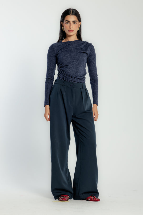 Gutsy Trousers in Navy