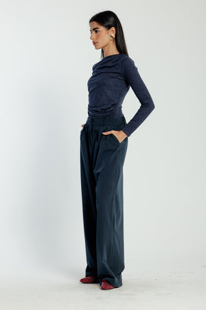 Gutsy Trousers in Navy