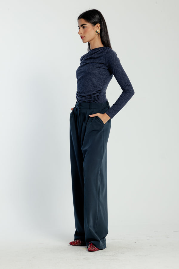 Gutsy Trousers in Navy