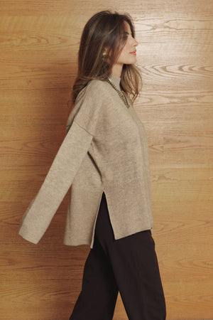 Good Feels Sweater In Dark Beige