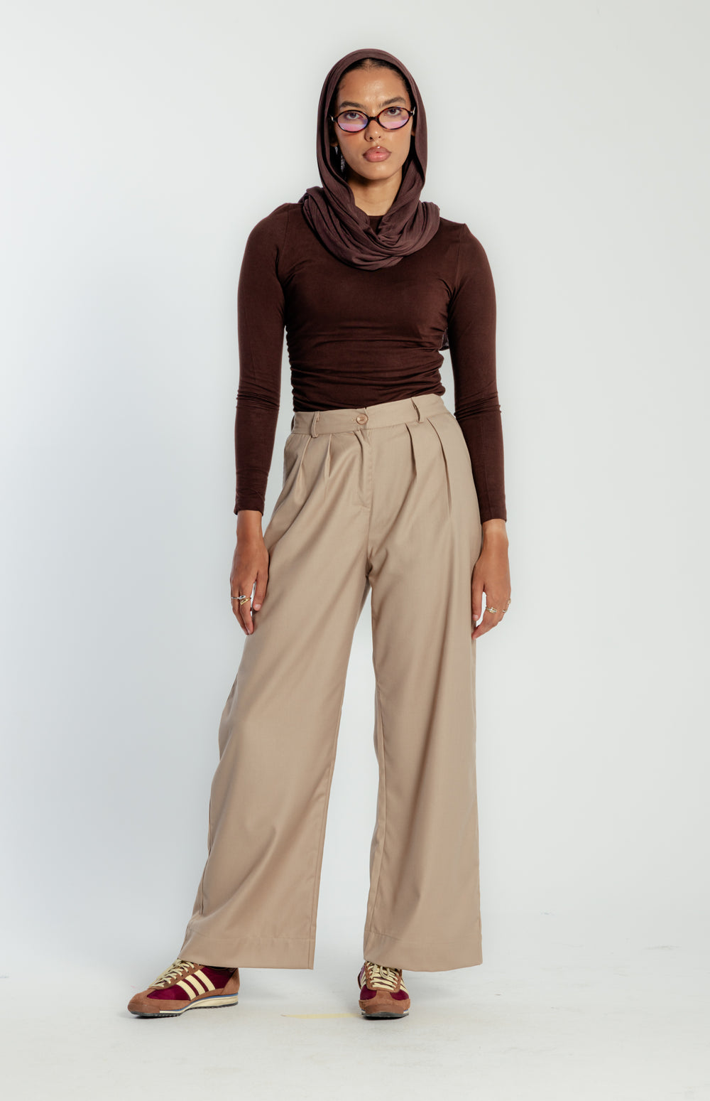 Gutsy Trousers in Beige