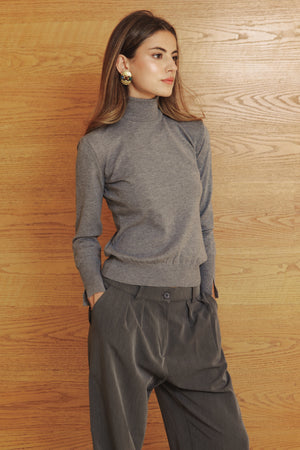 Turtle Neck in Grey