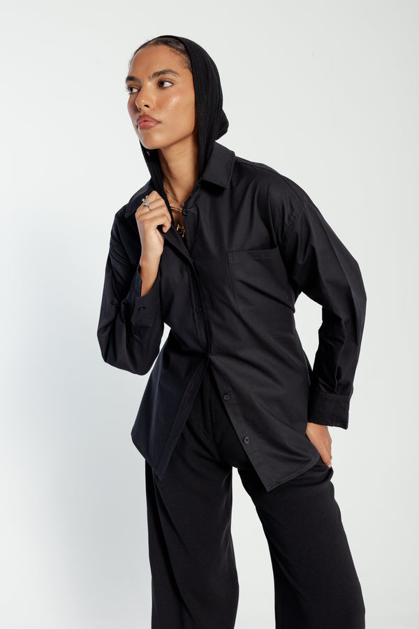 Poplin Shirt with Back Tie in Black