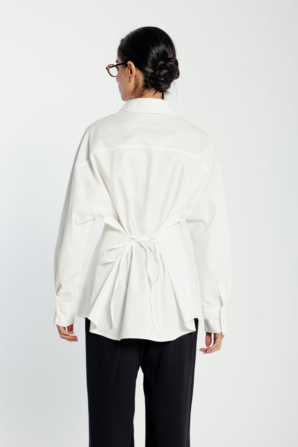 Poplin Shirt with Back Tie in White