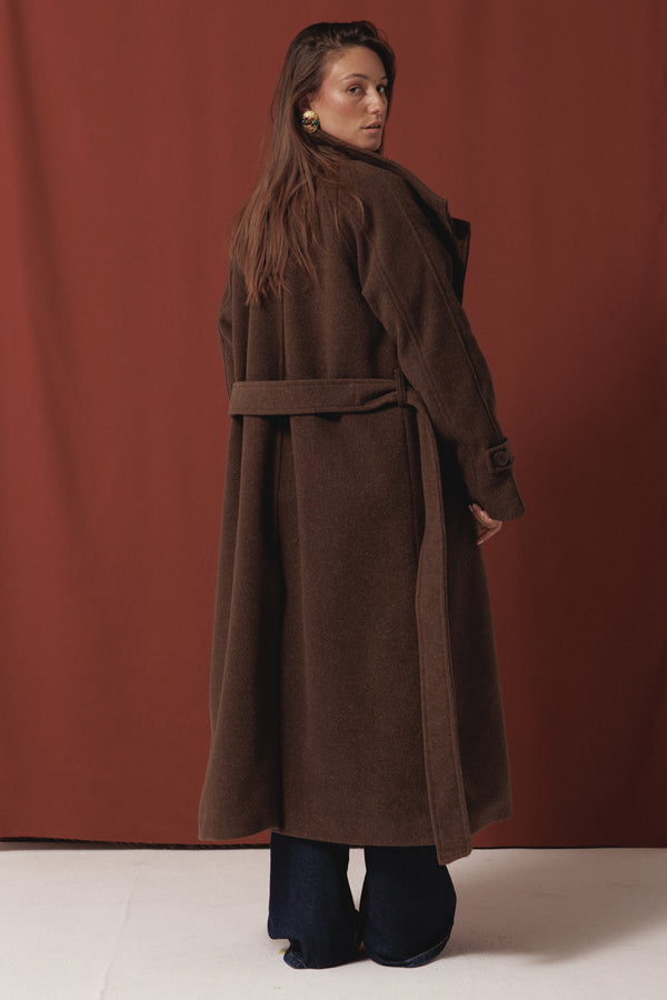 Classic Coat in Brown
