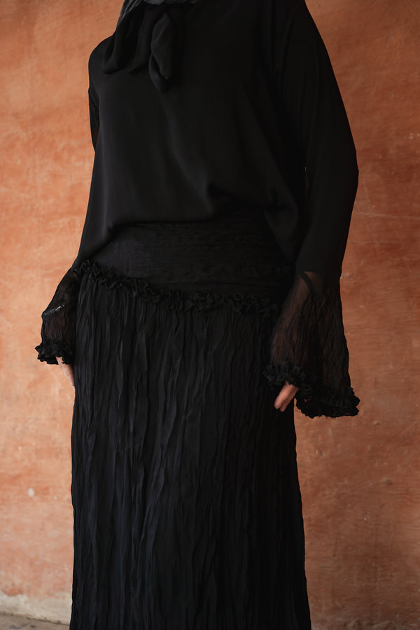 Crushed Chiffon Set in Black