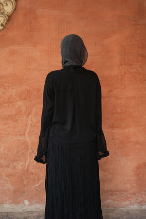 Crushed Chiffon Set in Black