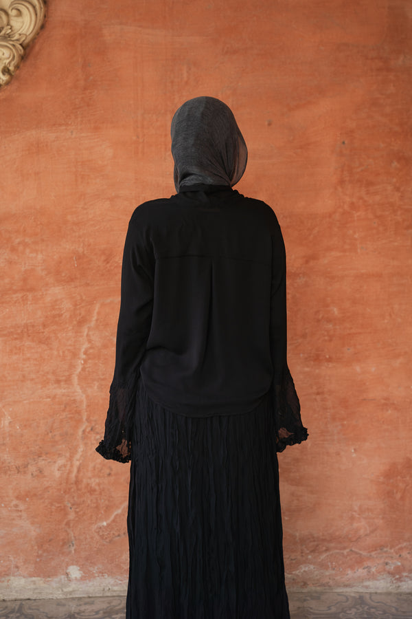 Crushed Chiffon Set in Black