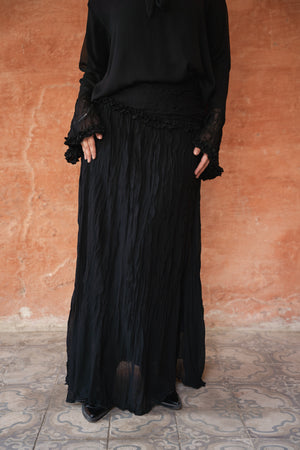 Crushed Chiffon Set in Black