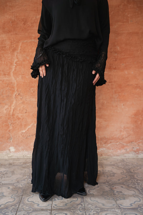 Crushed Chiffon Set in Black