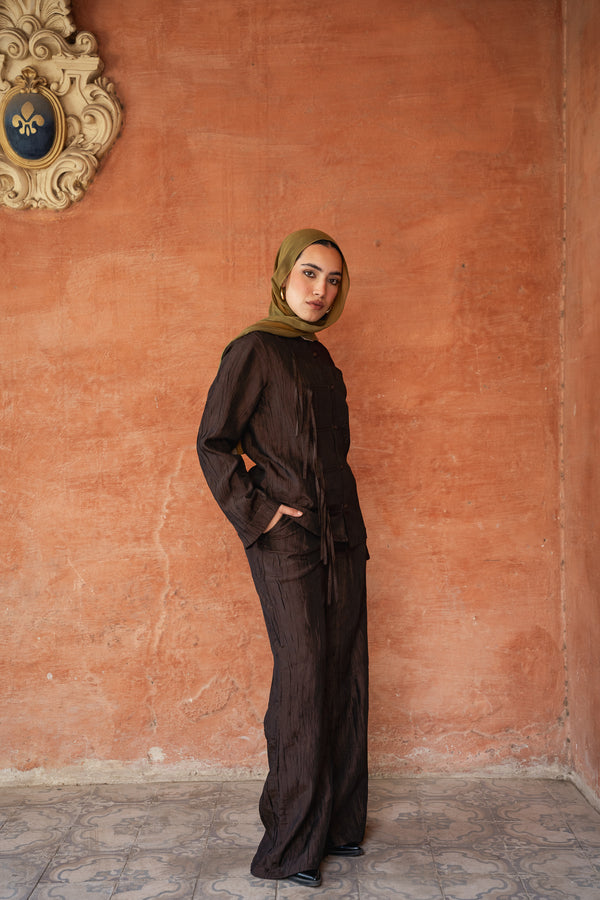 Mandarin Taffeta Set in Brown