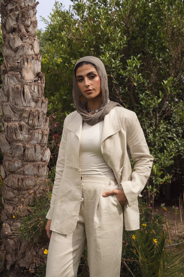 Mandarin Linen Blazer in Beige