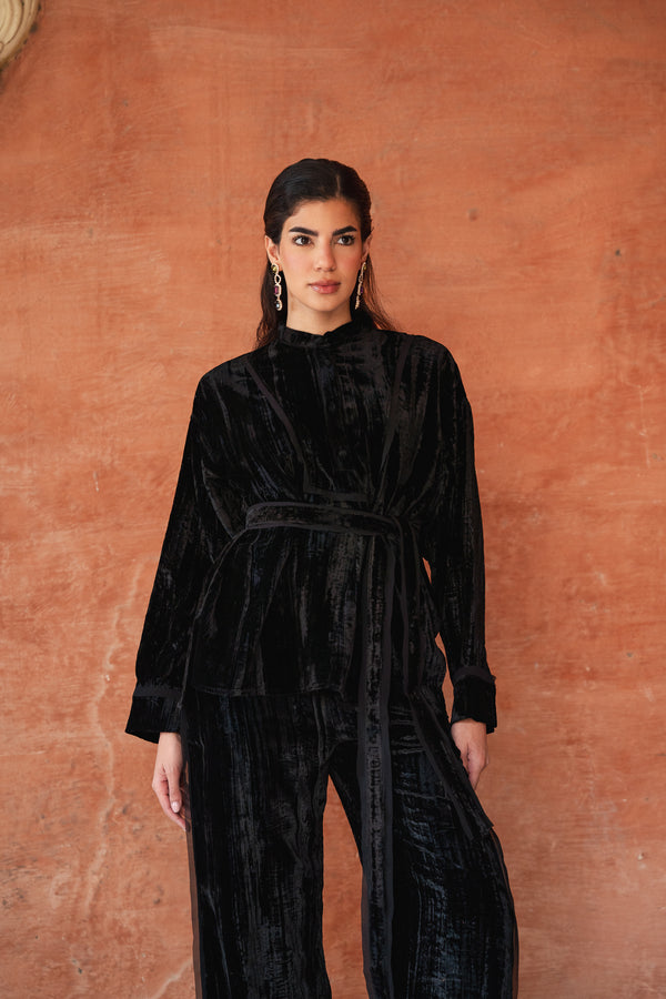 Raw Hem Velvet Set in Black