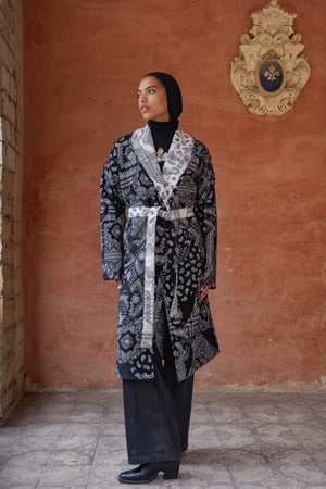 Bandana Reversible Cardigan in White × Black