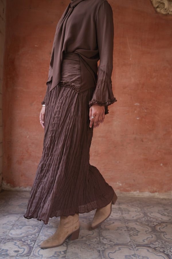 Crushed Chiffon Set in Brown