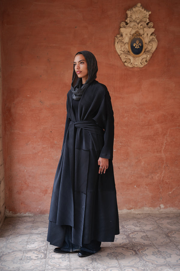 Pleated Kaftan in Black