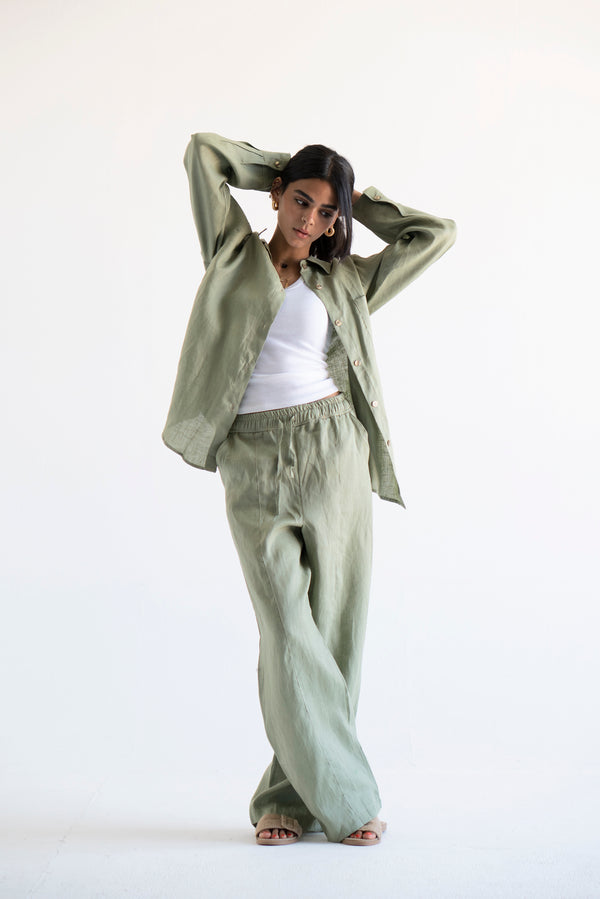 Livin’ In Linen Shirt in Olive
