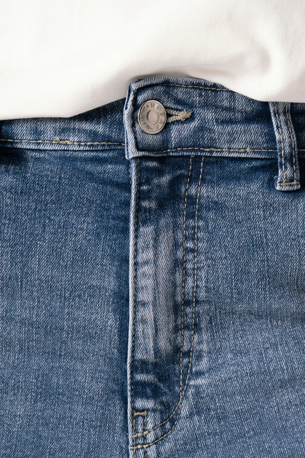 Raw-Hem Cropped Flare Jeans Pants in Dark Blue