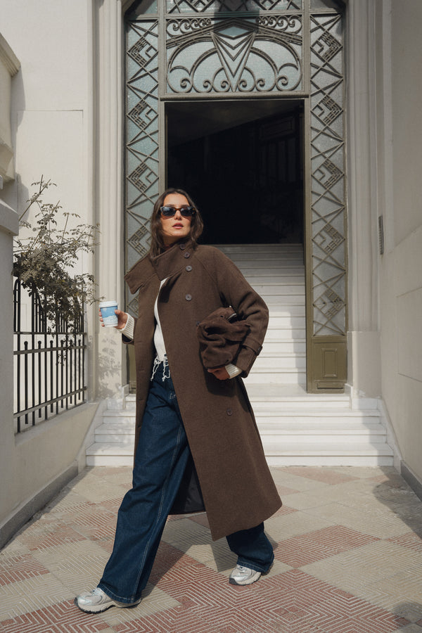 Classic Coat in Brown