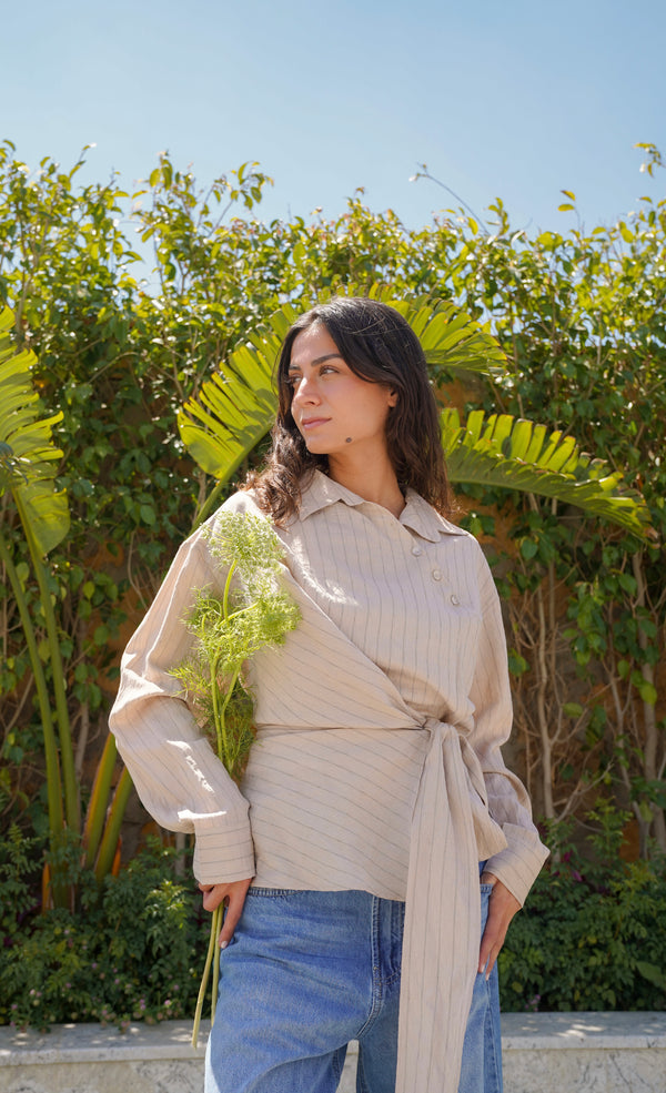 Shifted Top in Beige