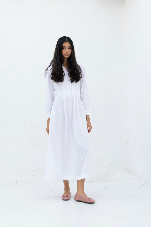 Linen Pleated Midi Dress in Off White