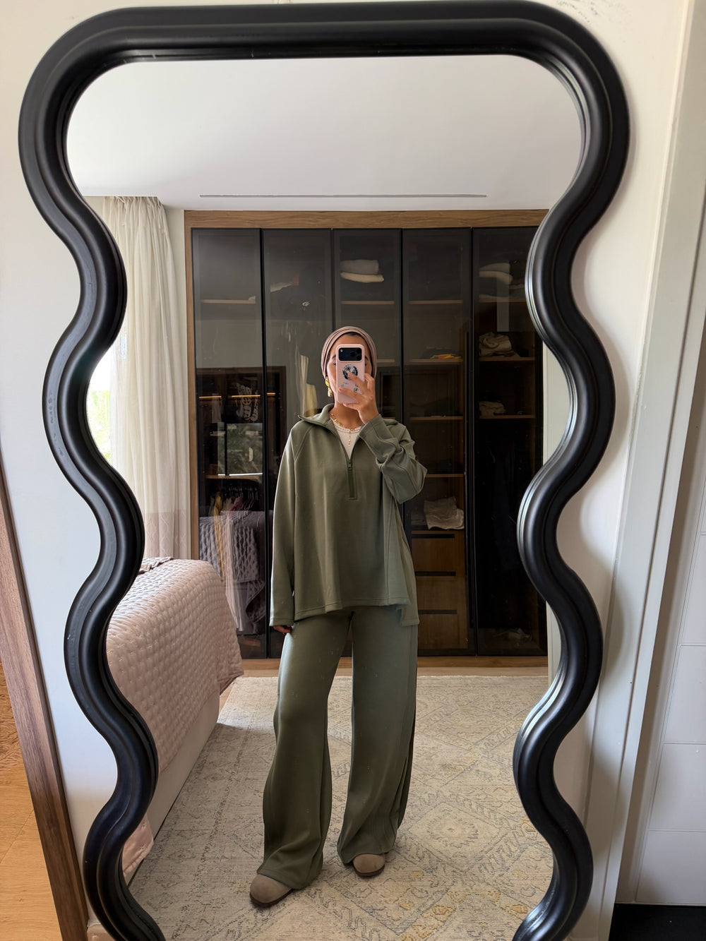 Ultra Soft Single Pleat Set in Olive
