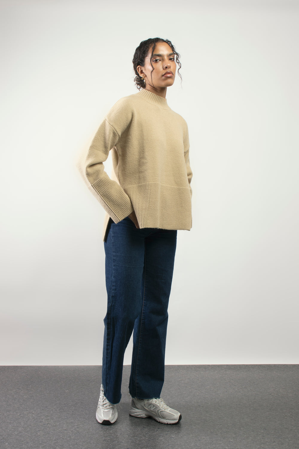 Good Feels Sweater In Beige