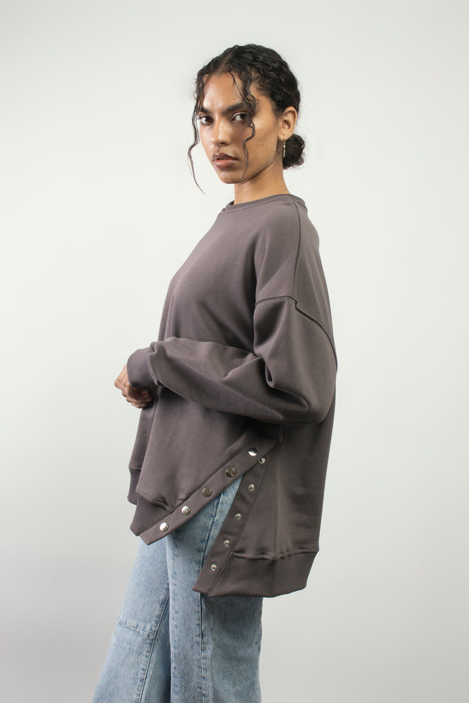 Snap Buttons Sweatshirt in Dark Grey