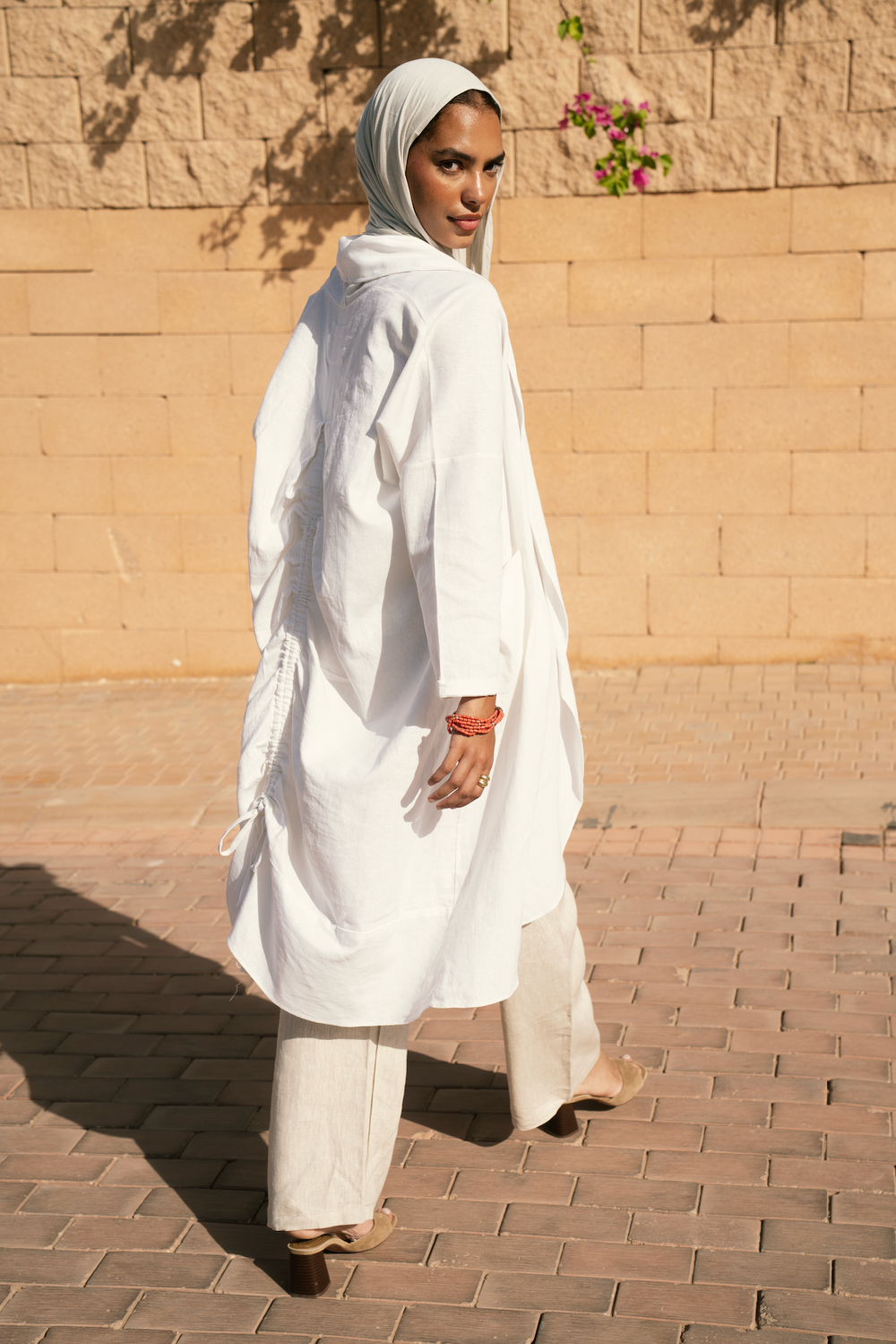 Linen Kimono with Drawstring in Offwhite