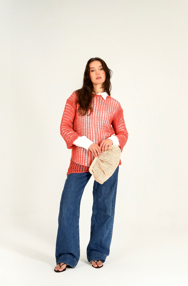 Raffia Clutch in Wheat